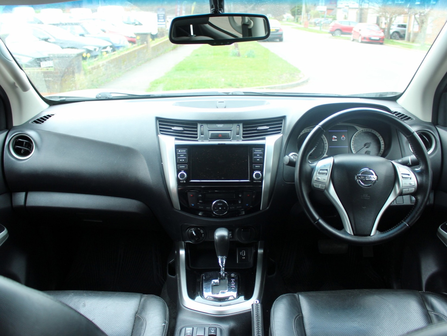 Used Nissan Navara 2021 for sale - 77654070: Photo 11