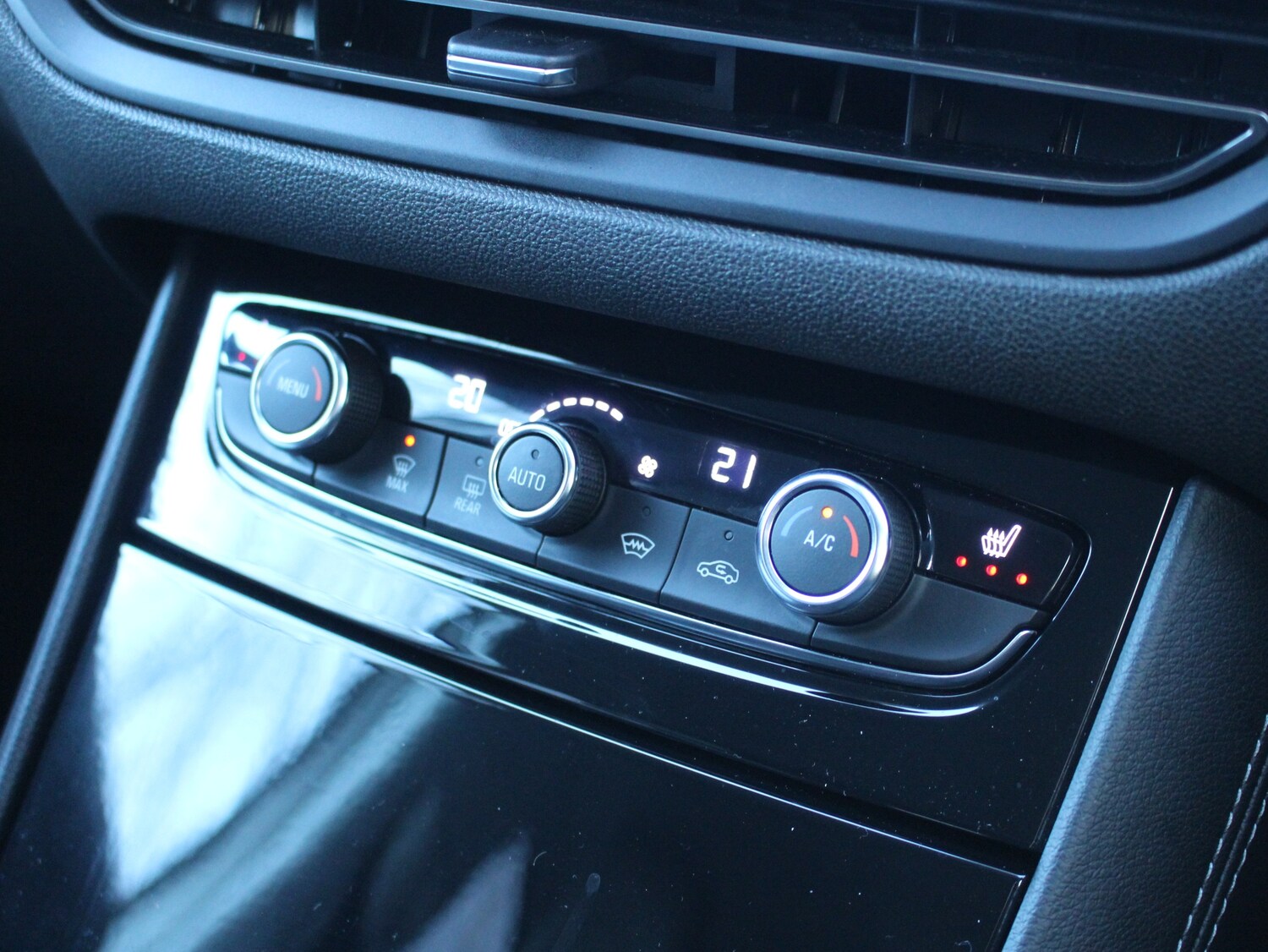 Used Vauxhall Grandland 2024 for sale - 76735732: Photo 47