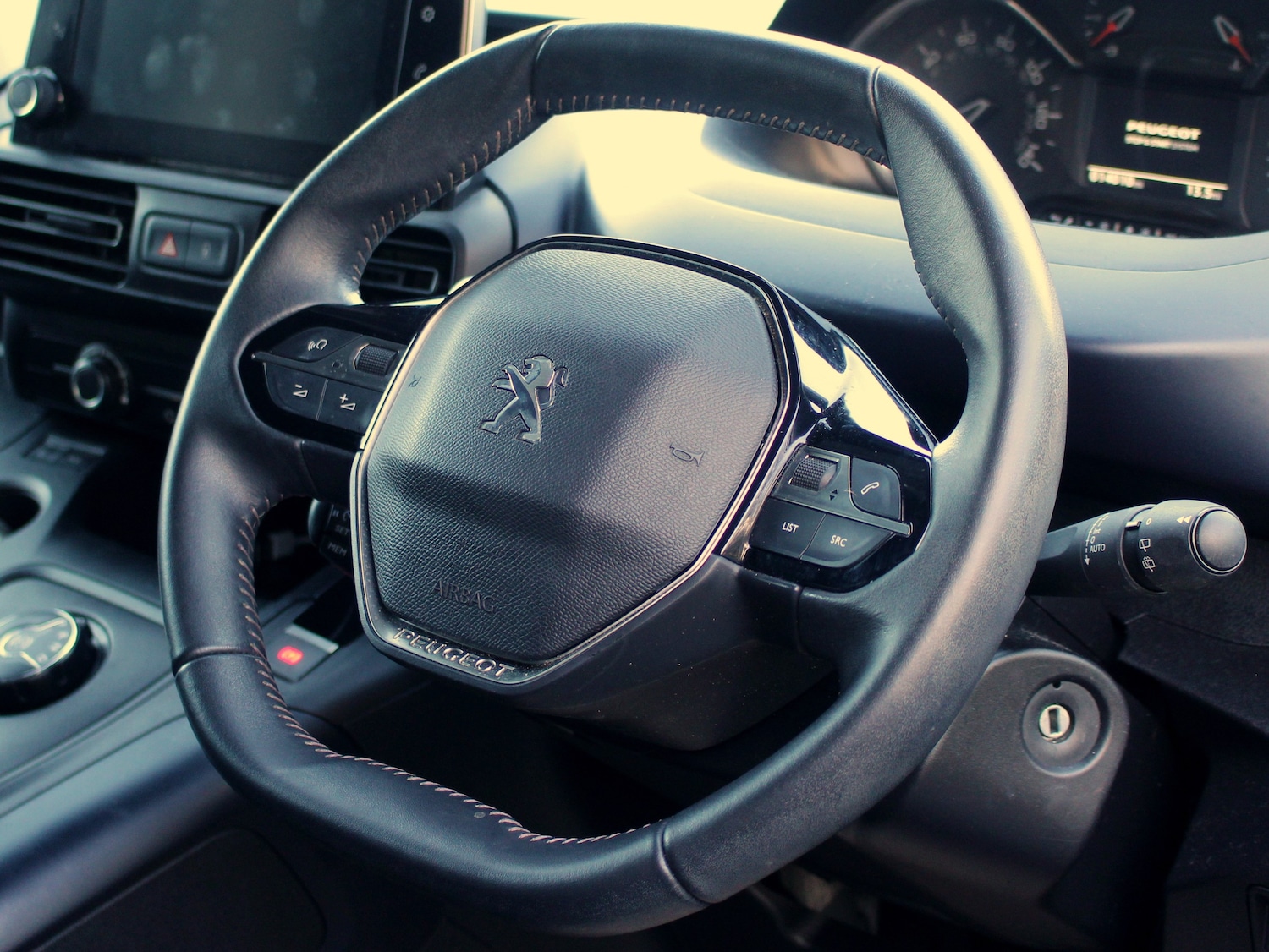 Used Peugeot Rifter 2021 for sale - 78011885: Photo 19