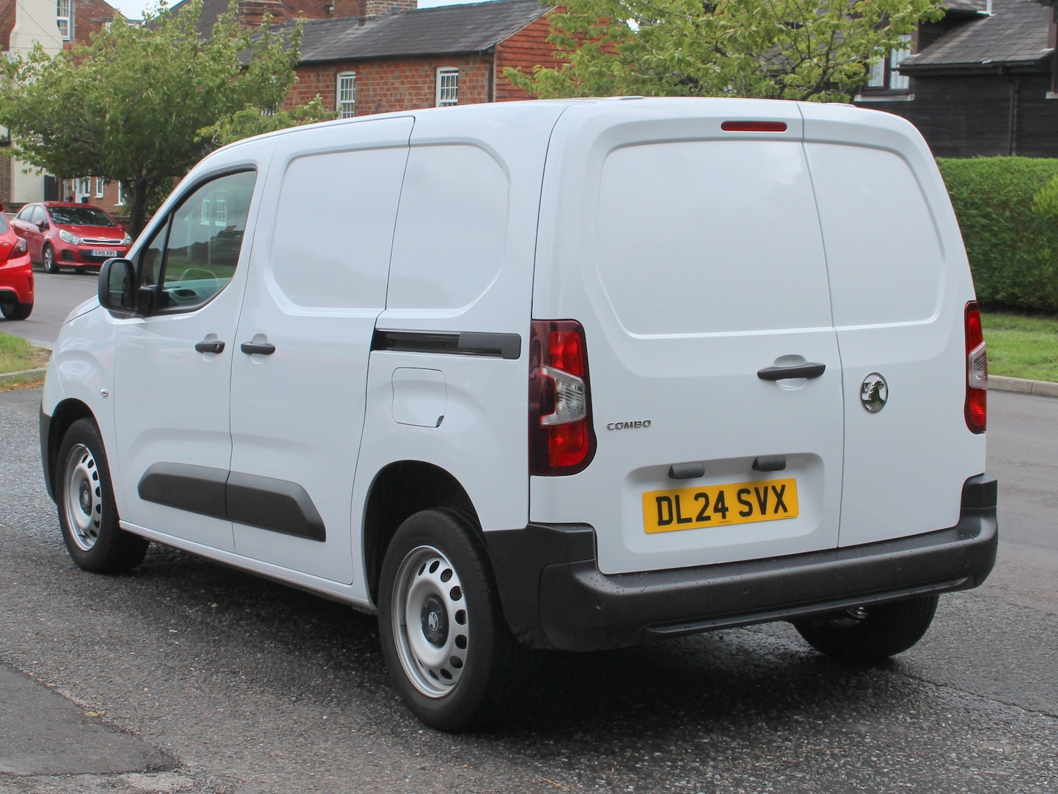 Used Vauxhall Combo 2024 for sale - 76395579: Photo 2