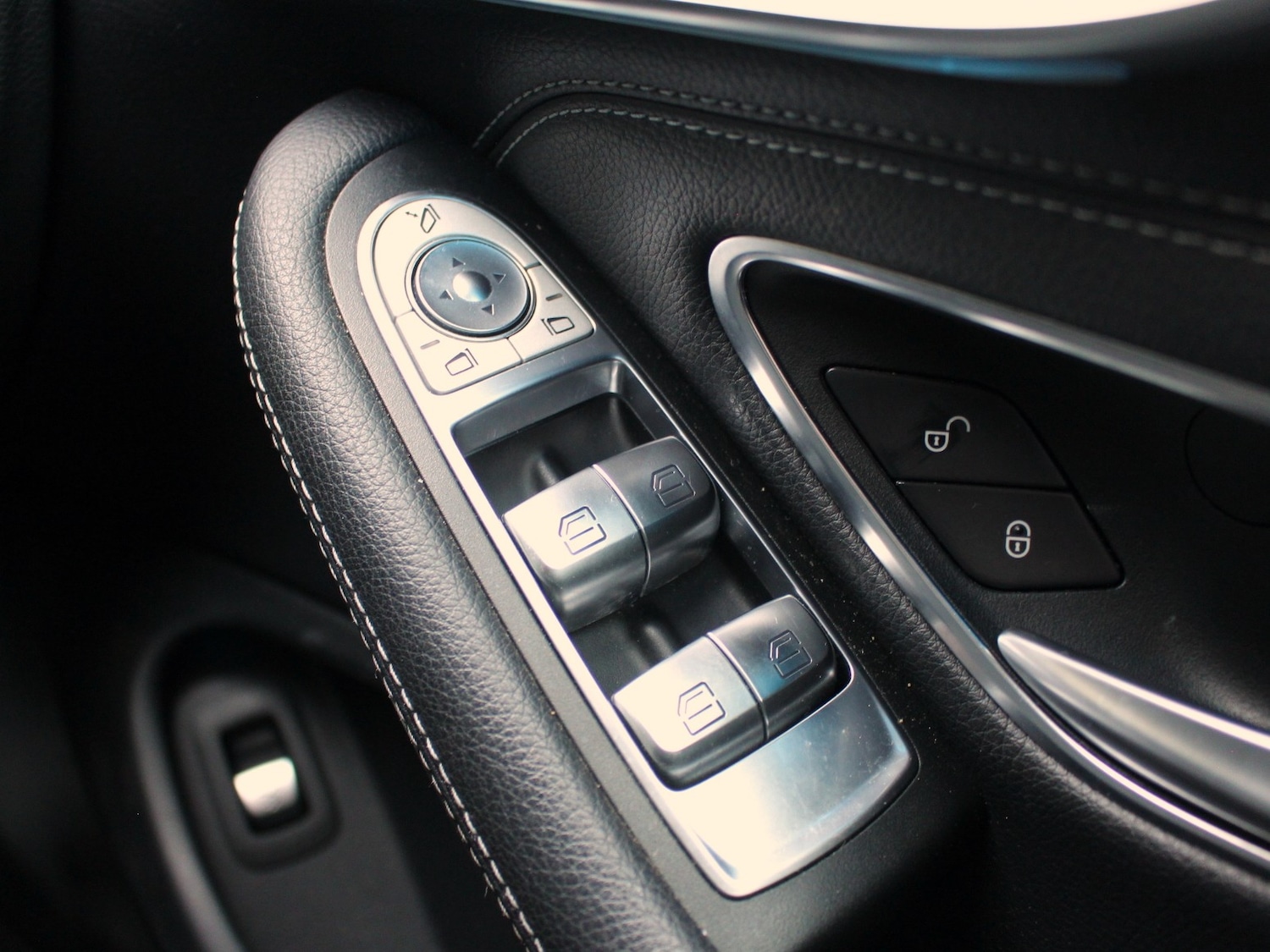 Used Mercedes-Benz C Class 2017 for sale - 77650445: Photo 68