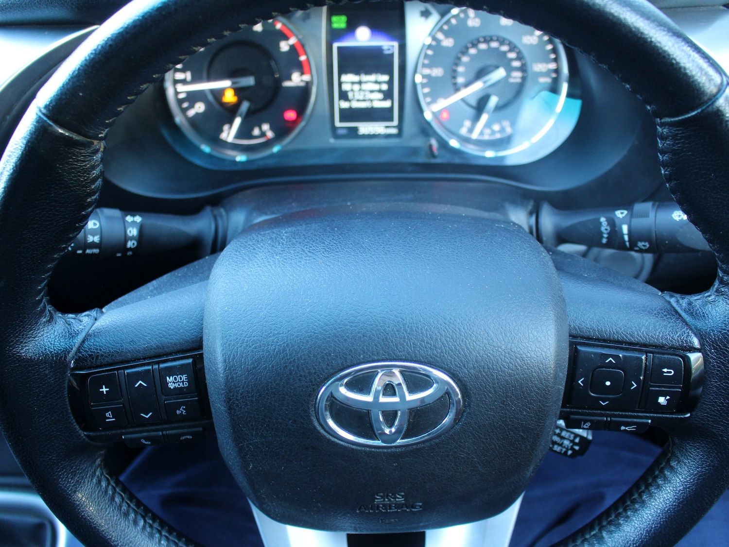 Used Toyota Hilux 2021 for sale - 76334588: Photo 14