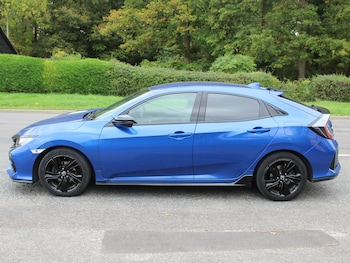 Used Honda Civic 2019 for sale - 76274526: Photo 2