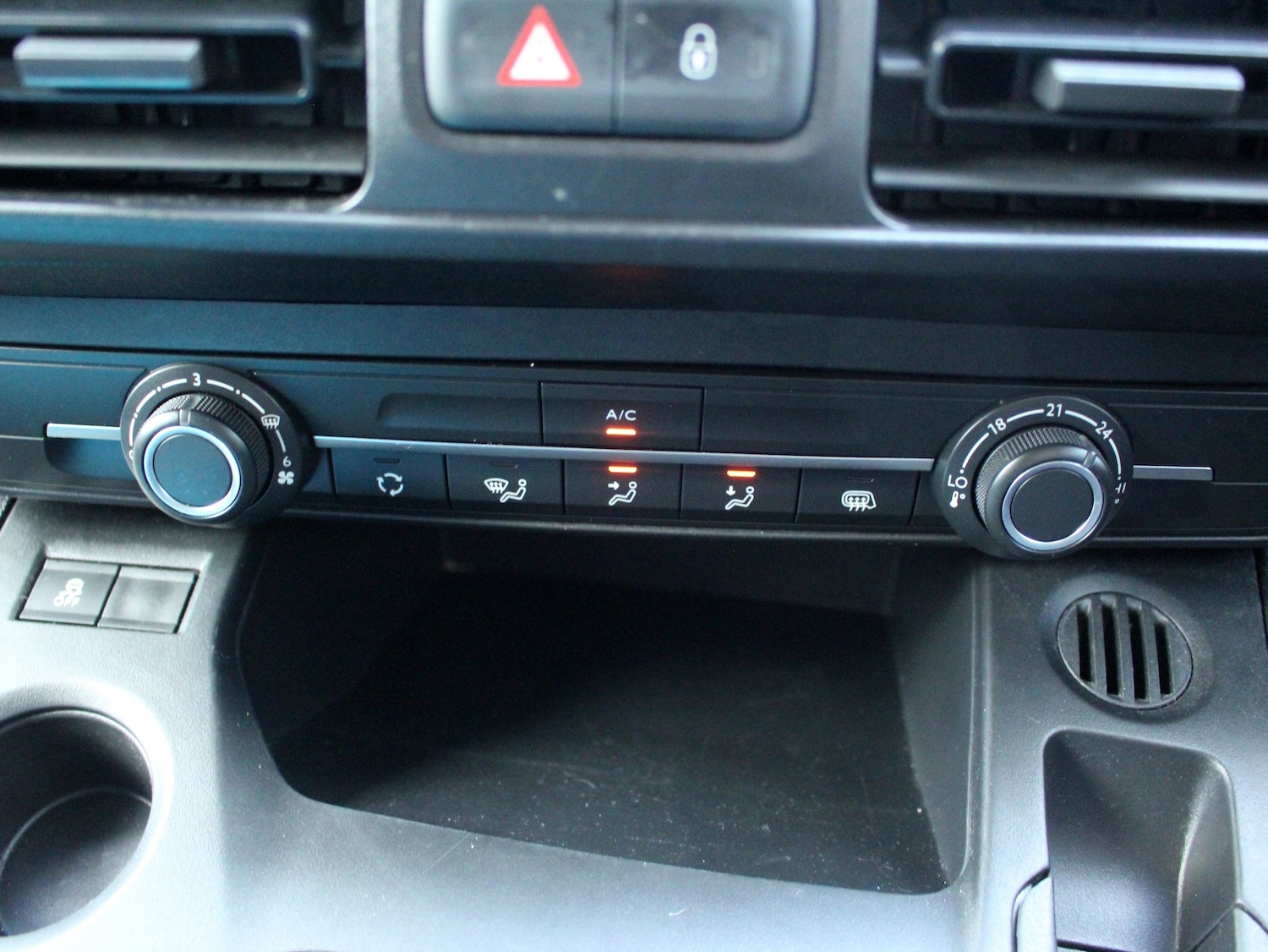 Used Vauxhall Combo 2021 for sale - 76545970: Photo 12