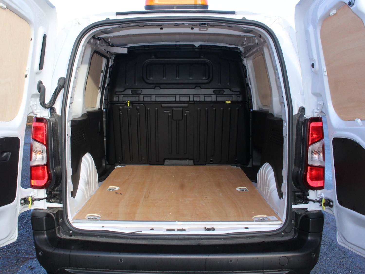 Used Vauxhall Combo 2024 for sale - 77200805: Photo 31