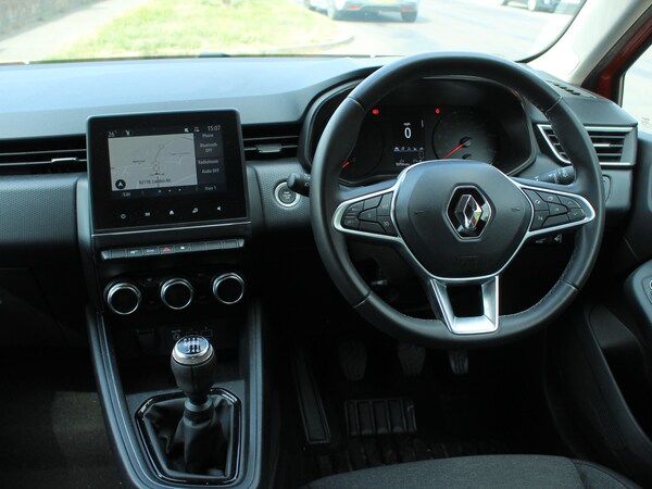 Used Renault Clio 2022 for sale - 75655712: Photo 4