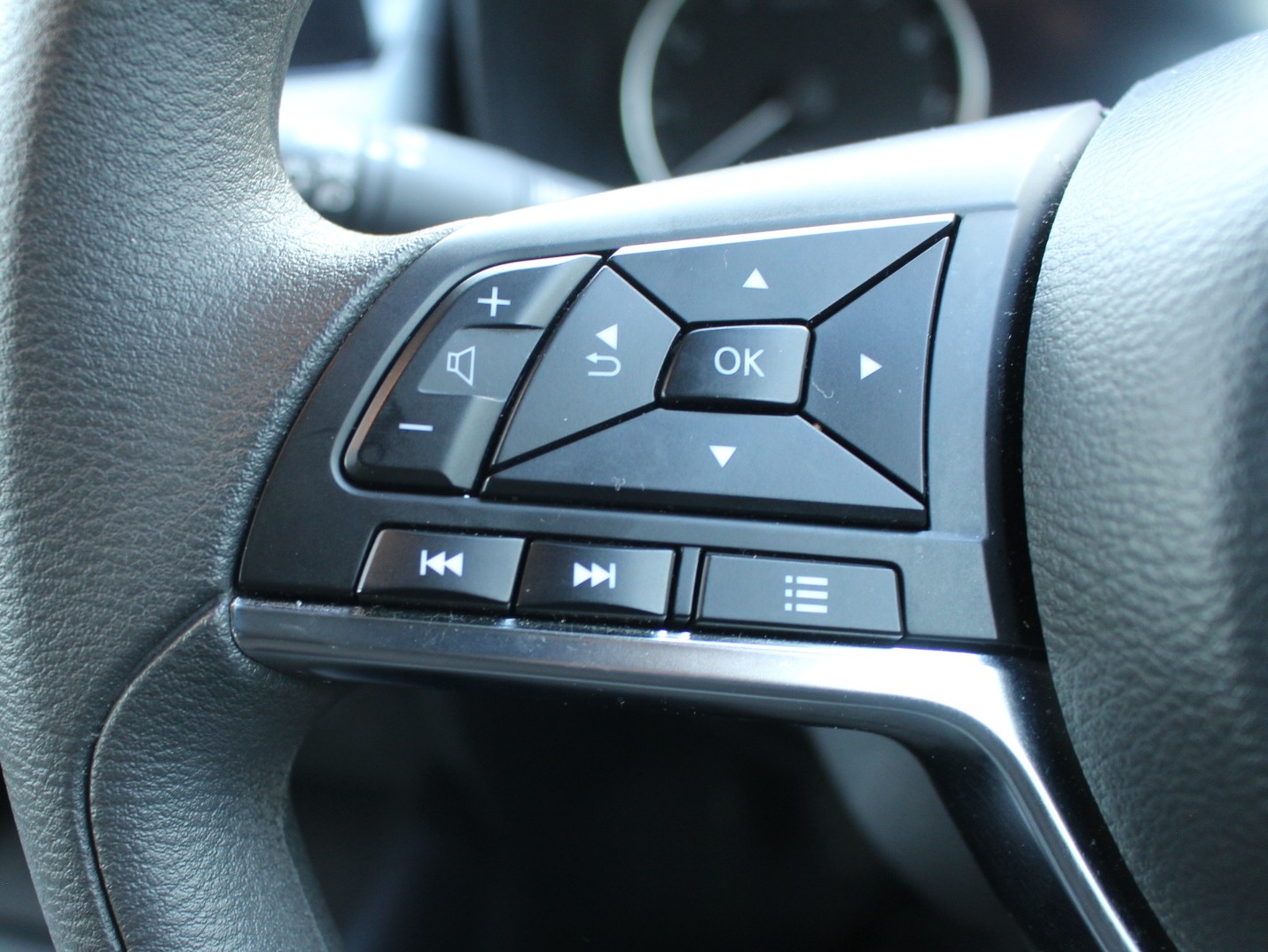 Used Nissan Juke 2025 for sale - 77450885: Photo 15