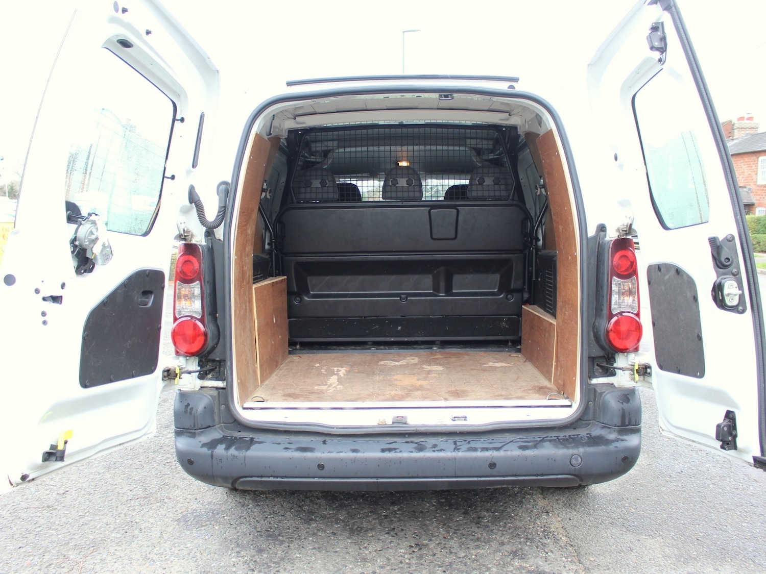 Used Peugeot Partner 2018 for sale - 77072149: Photo 30