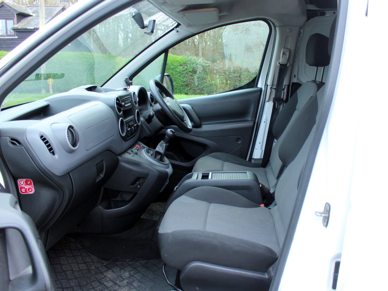 Used Peugeot Partner 2018 for sale - 77072149: Photo 4