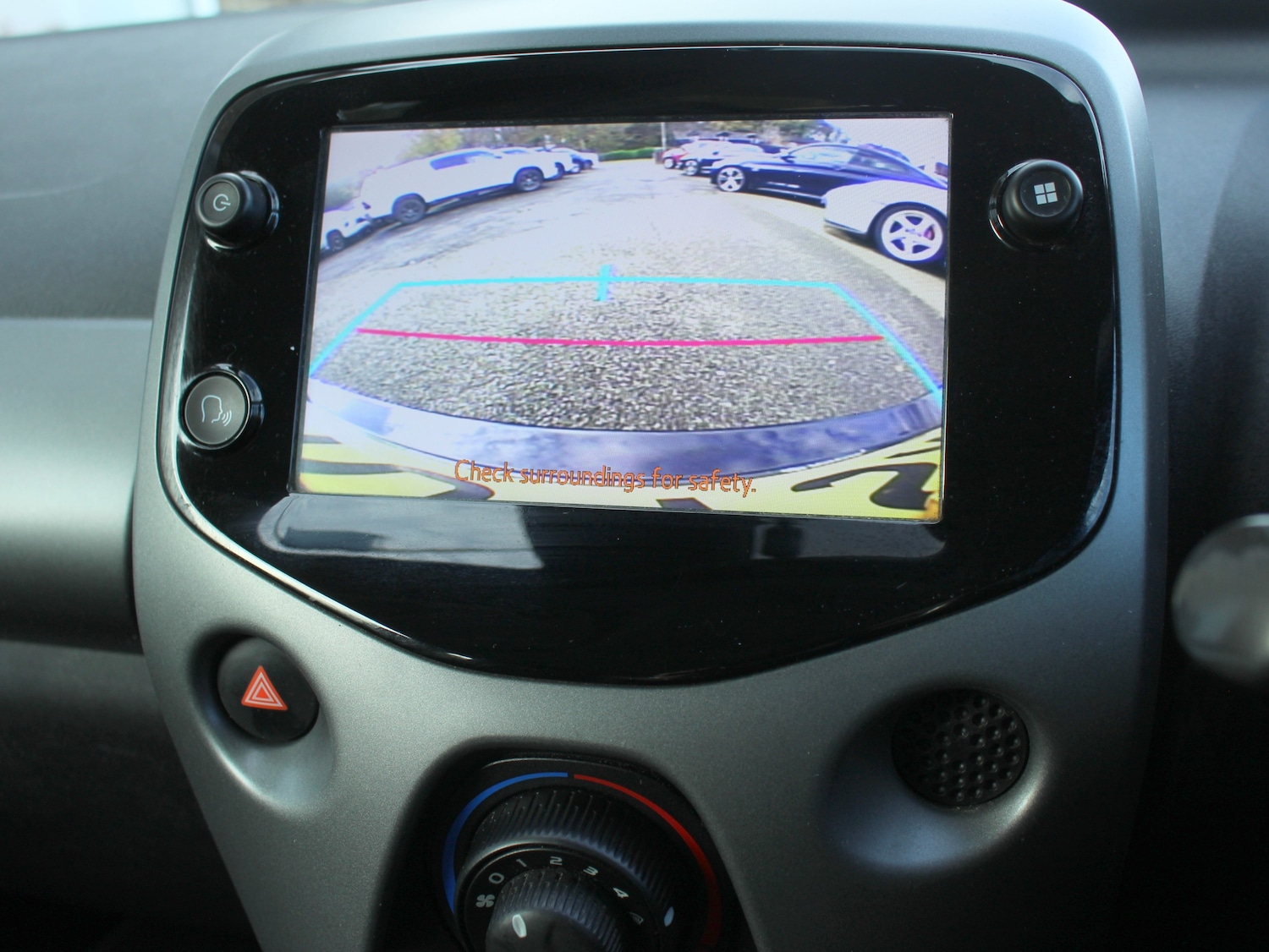 Used Toyota AYGO 2020 for sale - 76535033: Photo 13