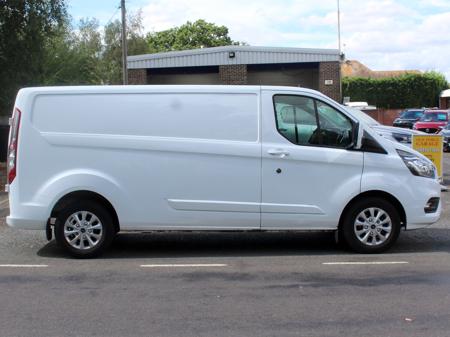 Used Ford Transit Custom 2023 for sale - 75632620: Photo 26