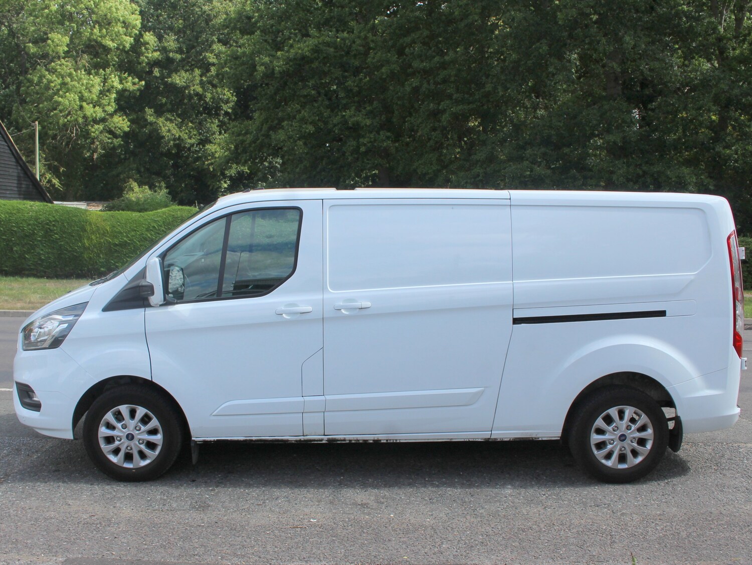 Used Ford Transit Custom 2023 for sale - 75632620: Photo 43
