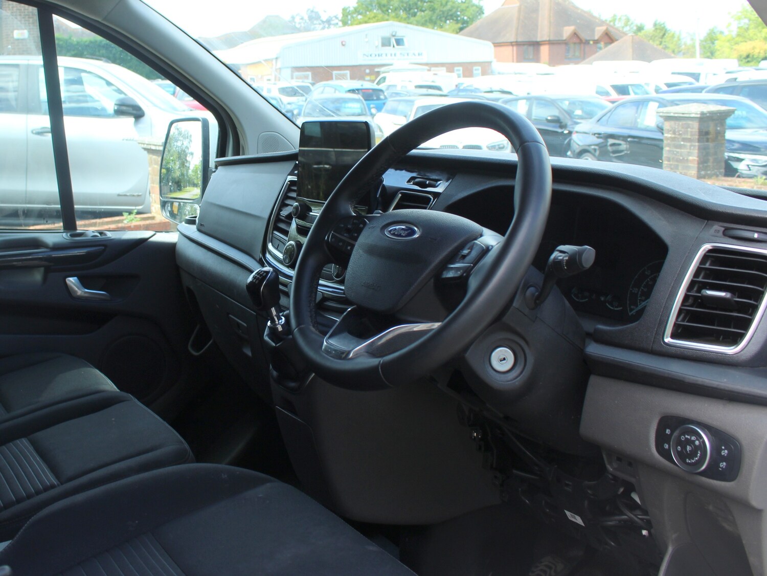 Used Ford Transit Custom 2023 for sale - 75632620: Photo 55