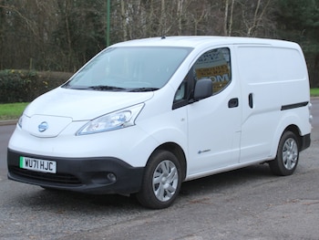 Nissan e-NV200 feature image