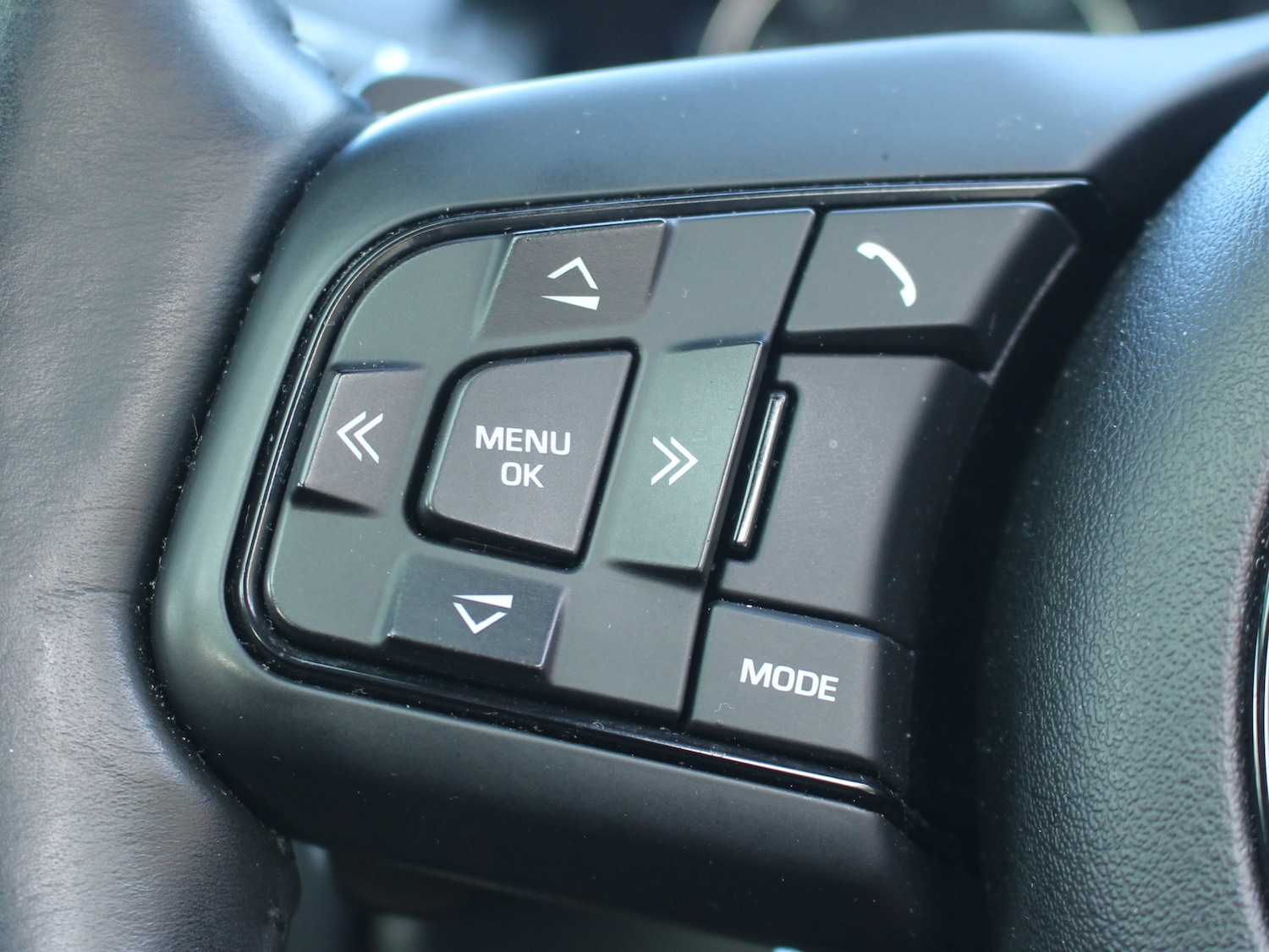 Used Jaguar F-Type 2015 for sale - 76557792: Photo 15