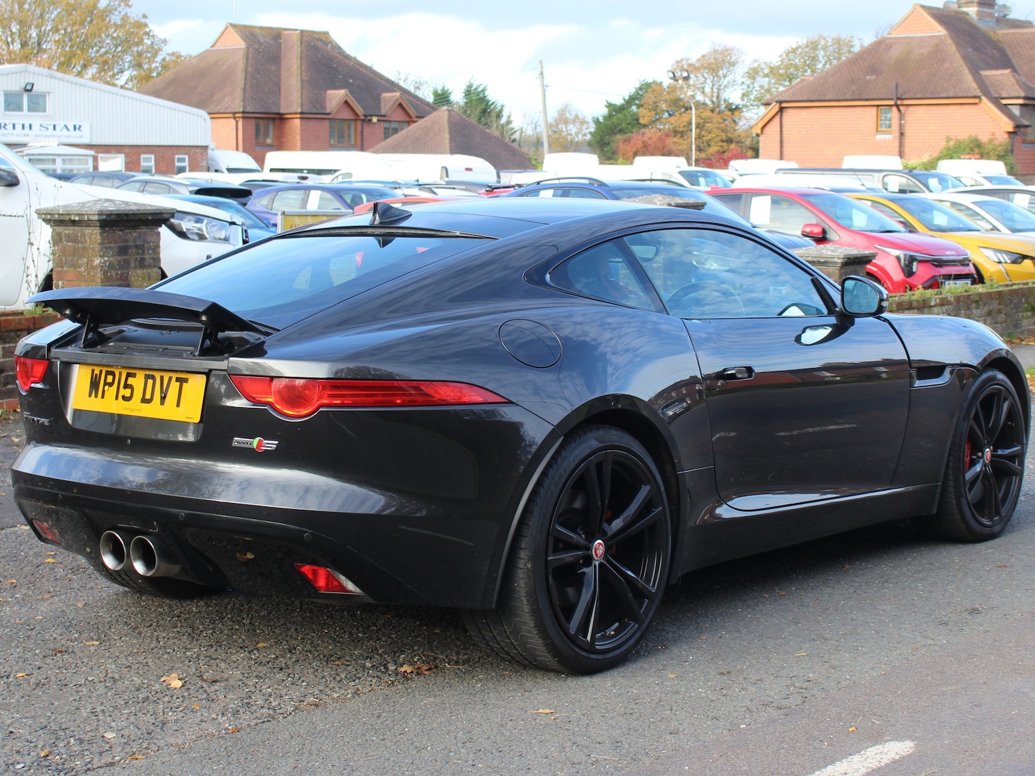 Used Jaguar F-Type 2015 for sale - 76557792: Photo 2