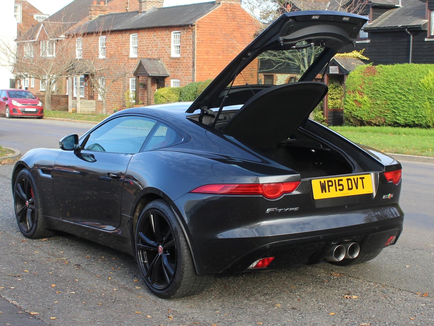 Used Jaguar F-Type 2015 for sale - 76557792: Photo 27
