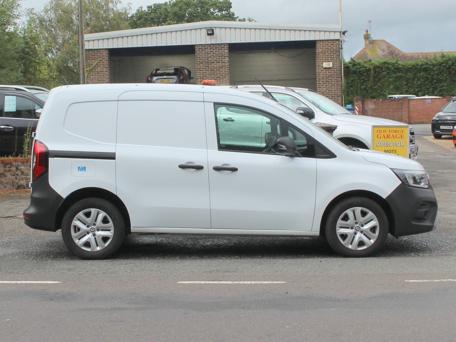 Vehicle 33