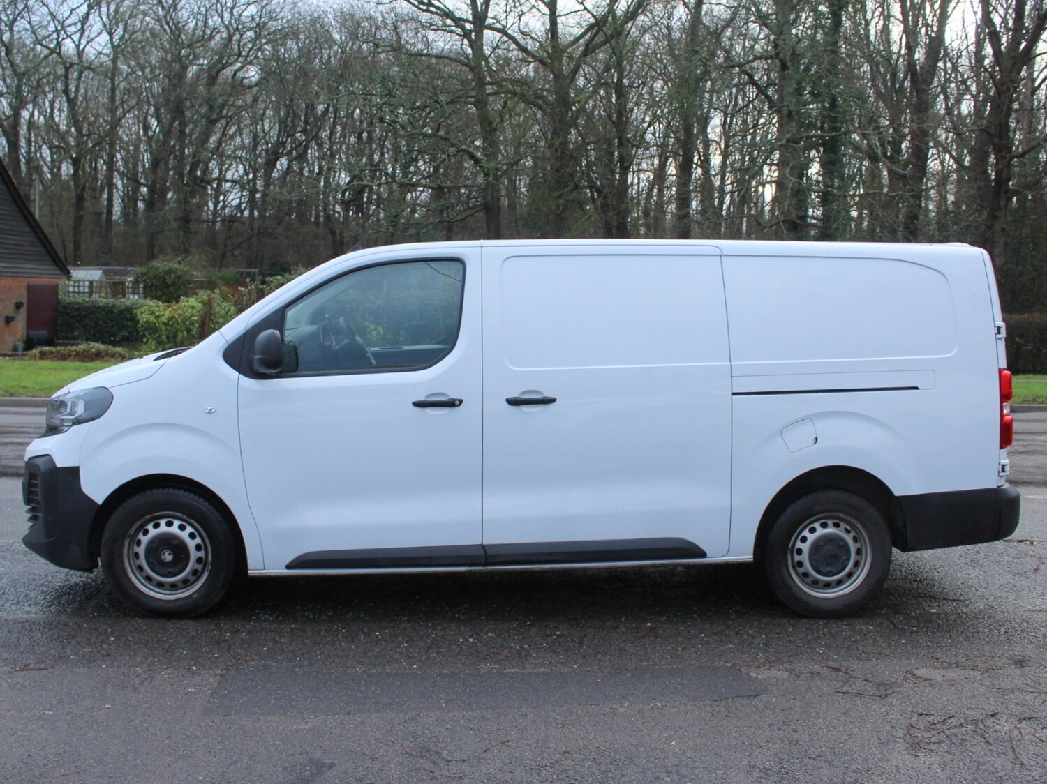 Used Vauxhall Vivaro 2024 for sale - 77262895: Photo 10