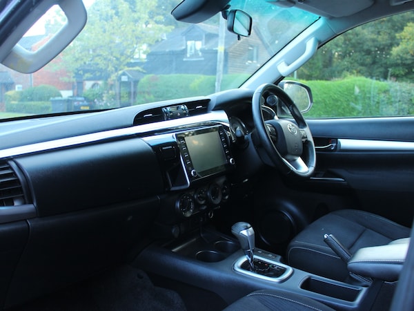 Used Toyota Hilux 2021 for sale - 76232301: Photo 13