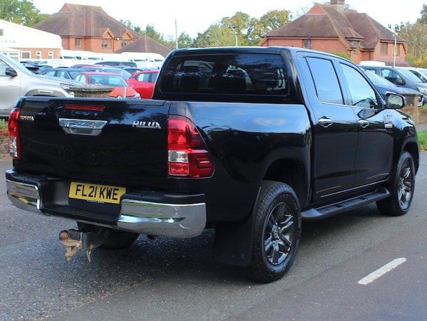 Used Toyota Hilux 2021 for sale - 76232301: Photo 5