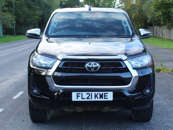 Used Toyota Hilux 2021 for sale - 76232301: Photo 8