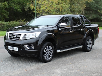 2016 - 2.3 dCi Acenta+ Pickup Double Cab 4dr Diesel Manual 4WD Euro 5 (190 ps)