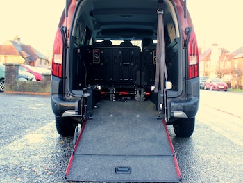 Used Peugeot Rifter 2021 for sale - 76783318: Photo