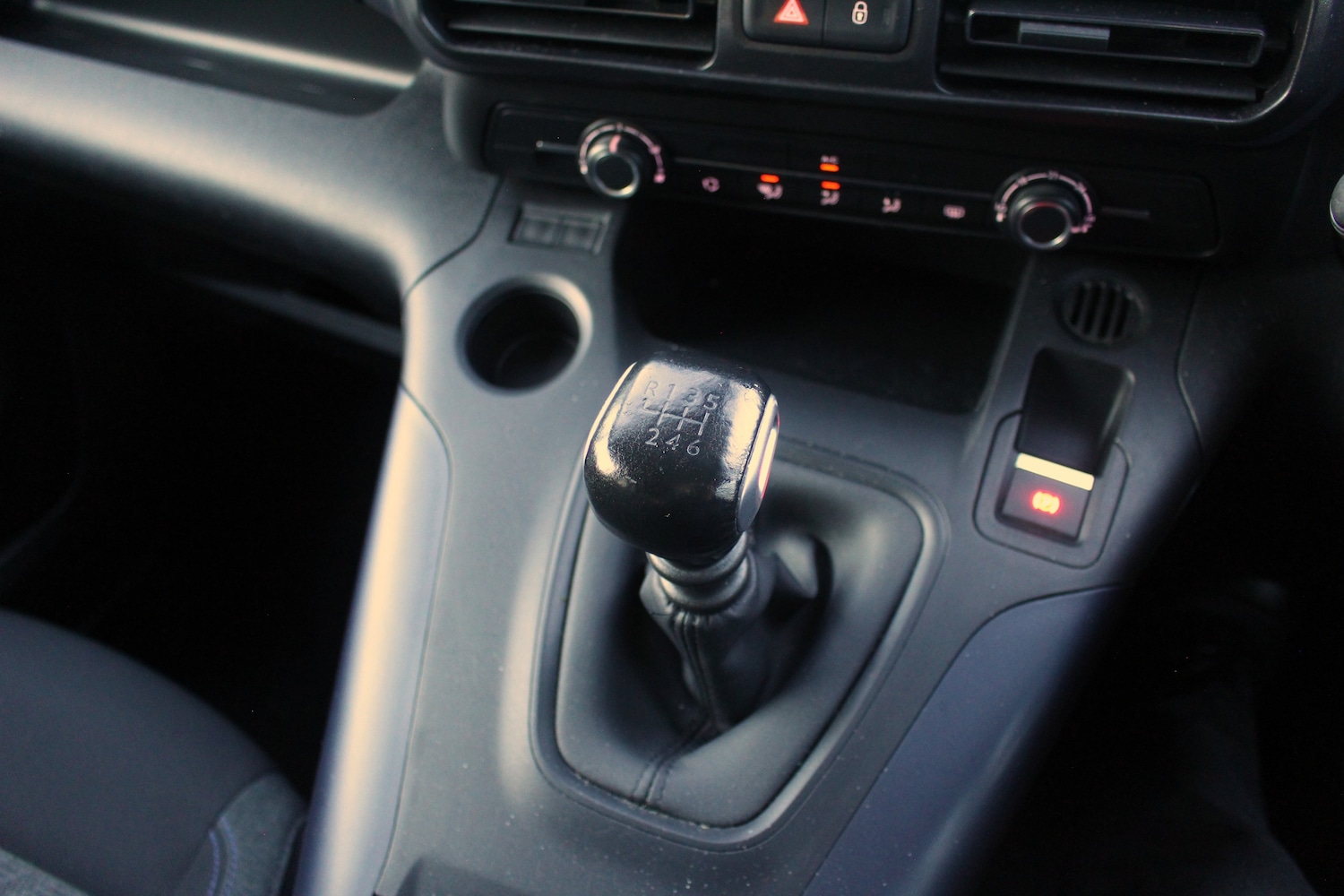 Used Peugeot Rifter 2021 for sale - 76783318: Photo 35