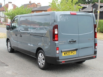 Used Renault Trafic 2023 for sale - 75266326: Photo