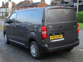 Used Toyota ProAce 2023 for sale - 76545963: Photo