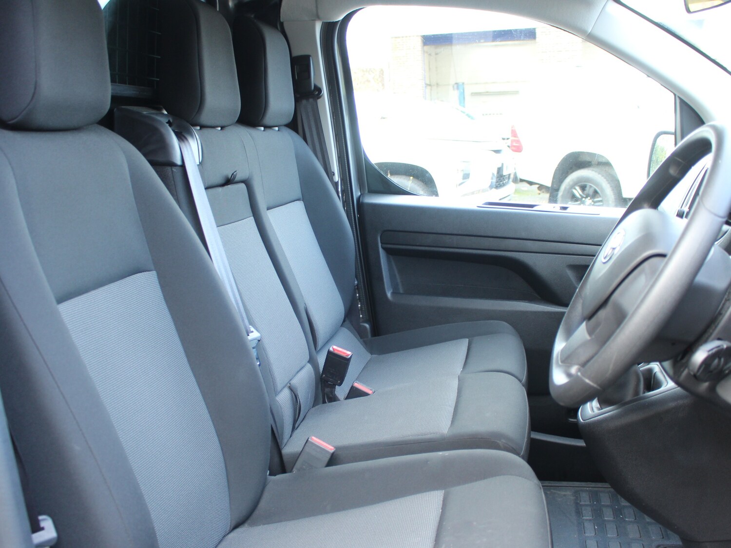 Used Toyota ProAce 2023 for sale - 76545963: Photo 55
