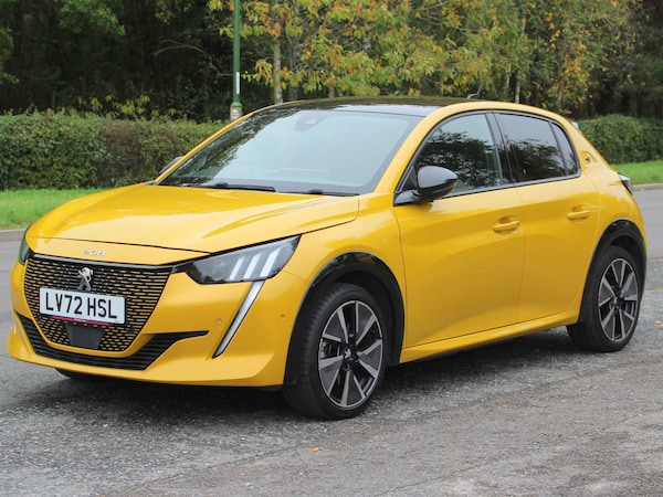 Used Peugeot E-208 2022 for sale - 76273686: Photo 1