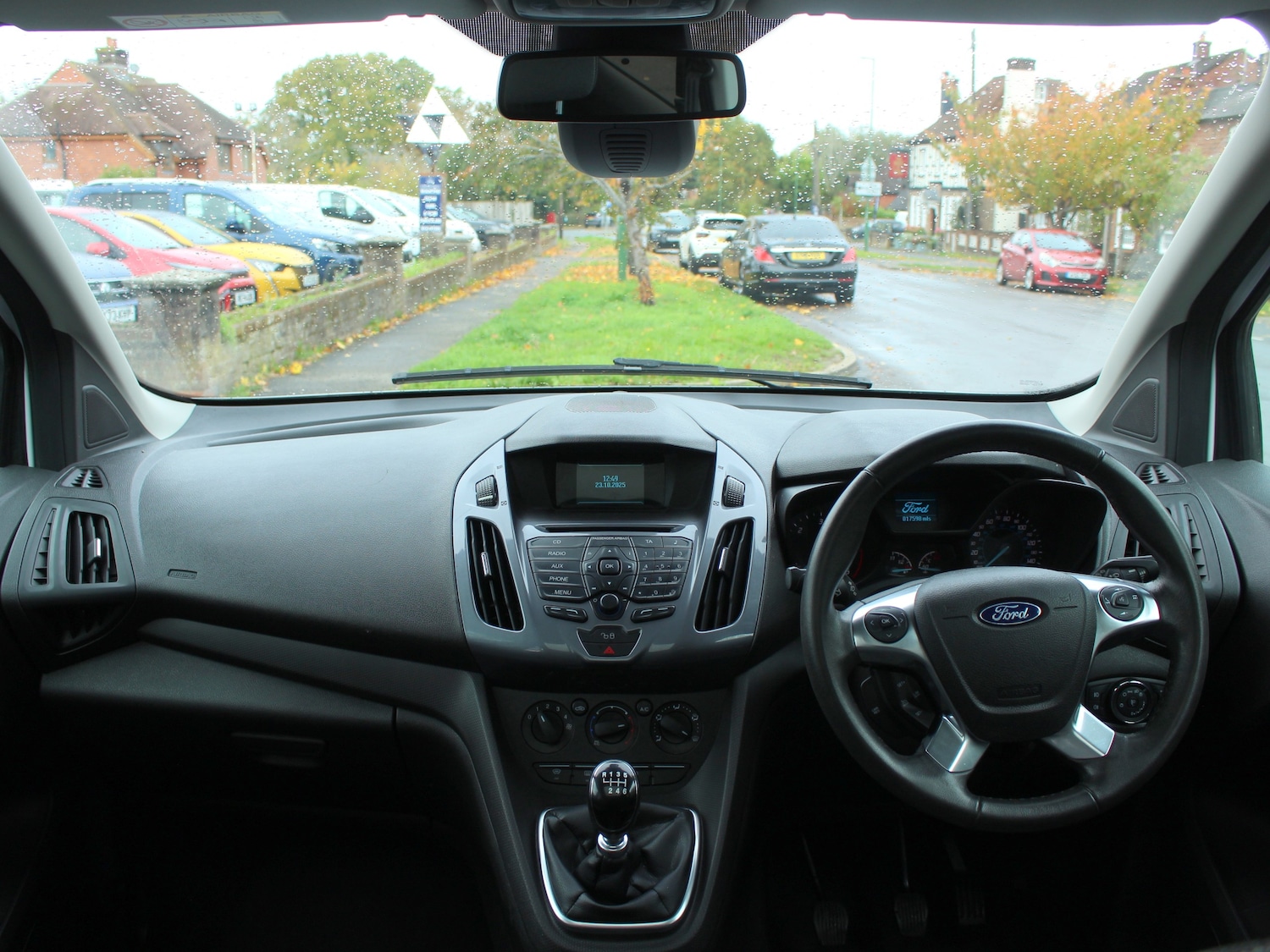 Used Ford Grand Tourneo Connect 2017 for sale - 76334653: Photo 5