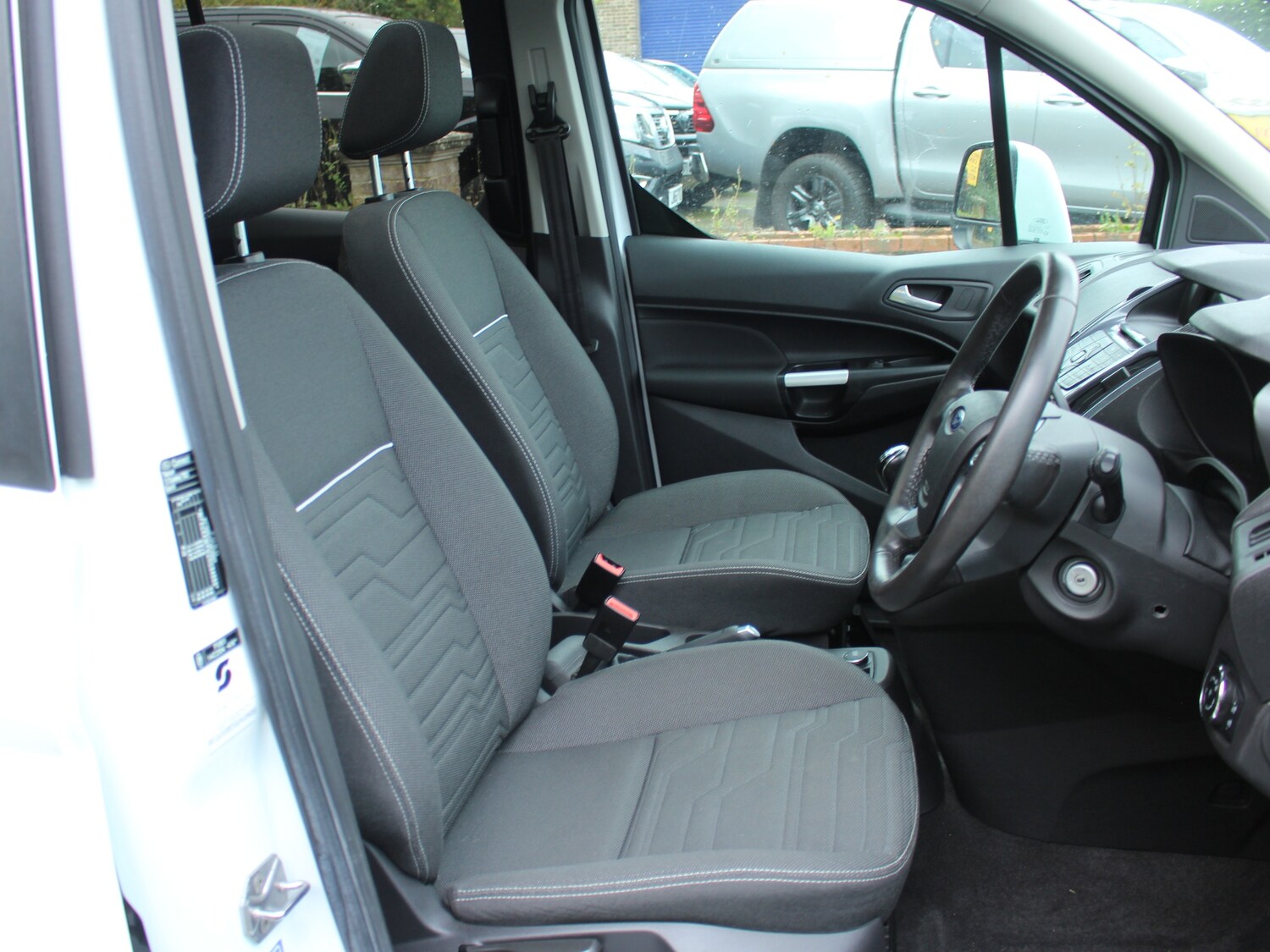 Used Ford Grand Tourneo Connect 2017 for sale - 76334653: Photo 9