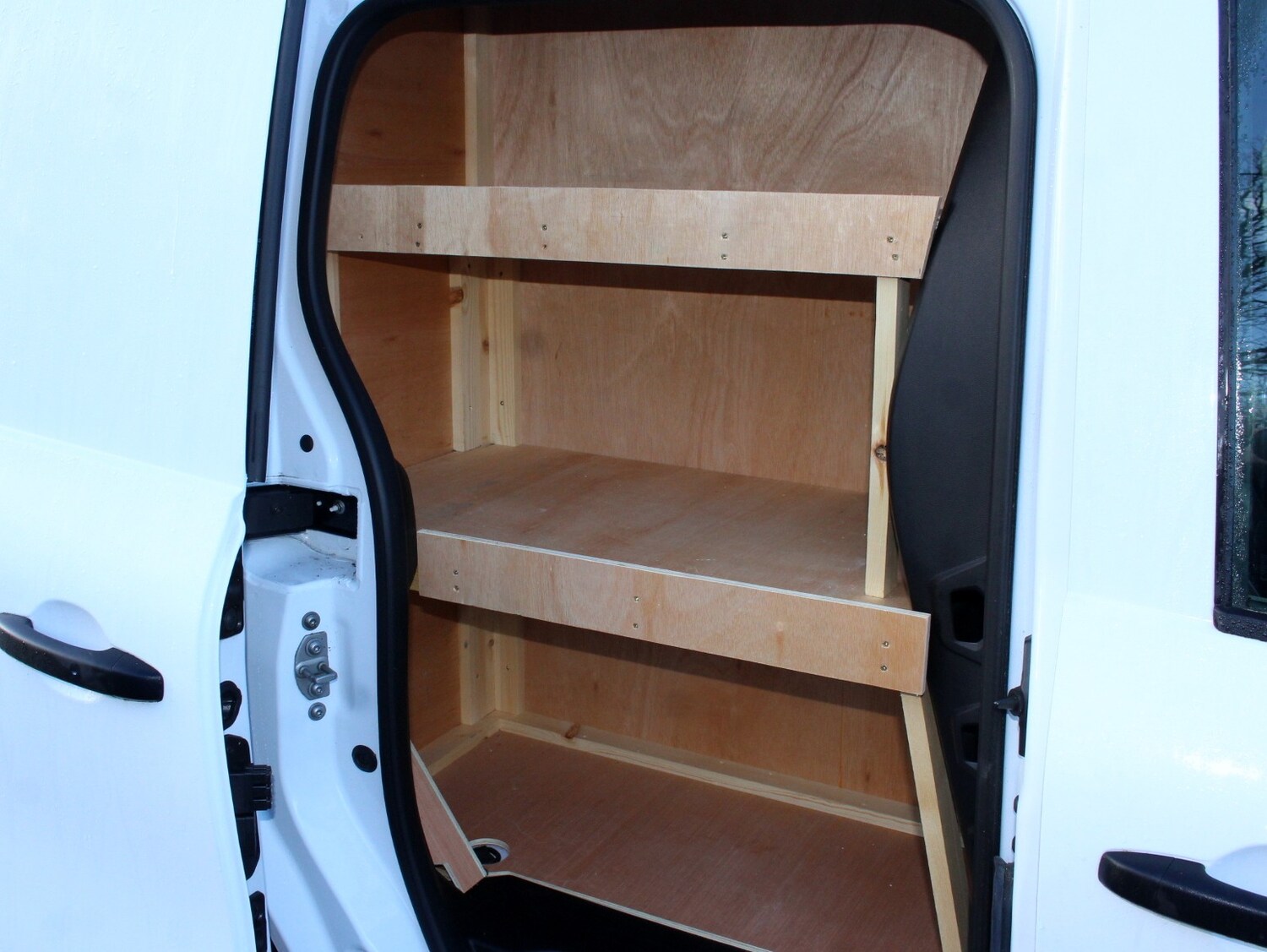 Used Renault Kangoo 2024 for sale - 76961888: Photo 30