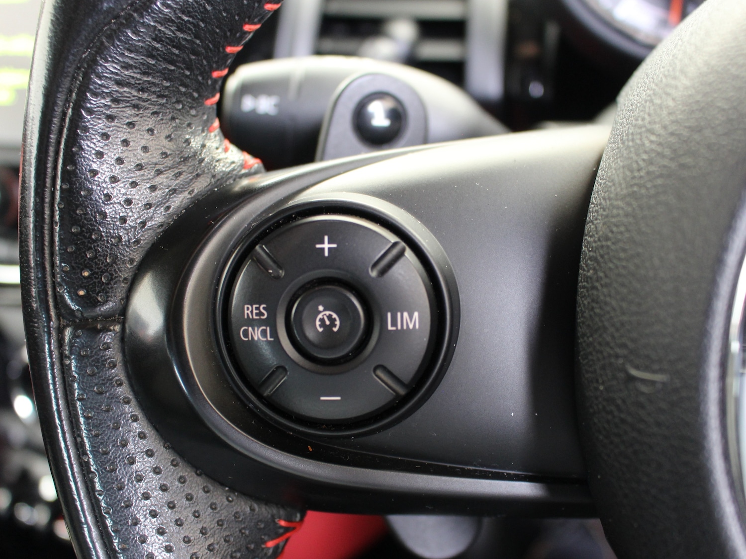 Used MINI Hatch 2016 for sale - 76697870: Photo 7