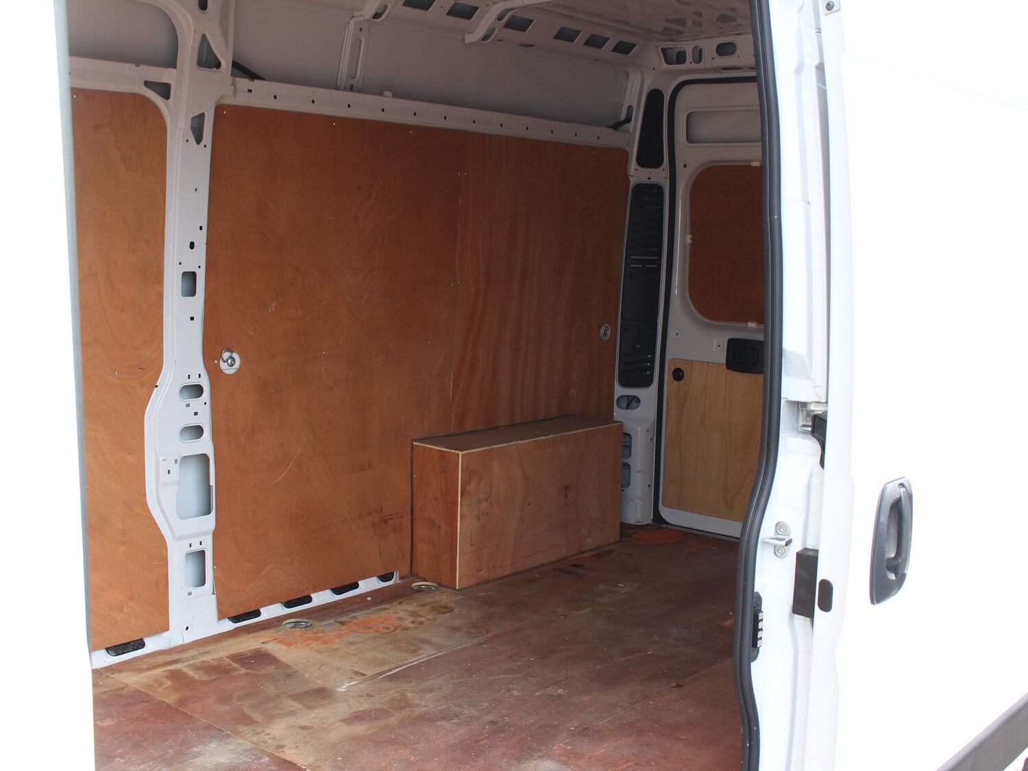 Vehicle 28
