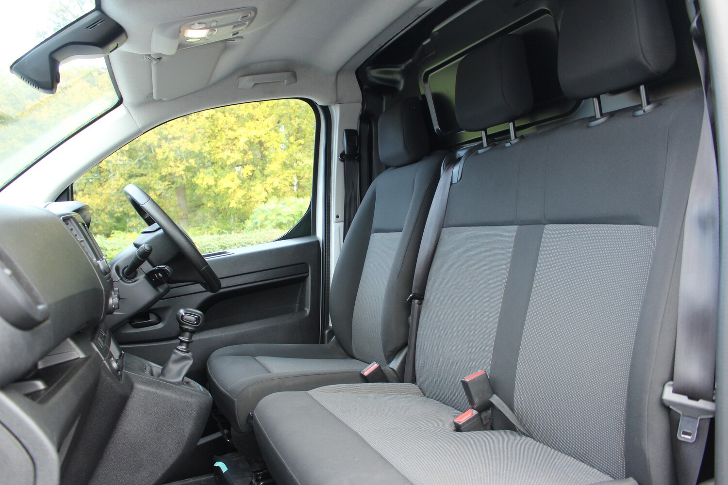 Used Peugeot Expert 2024 for sale - 76273768: Photo 35