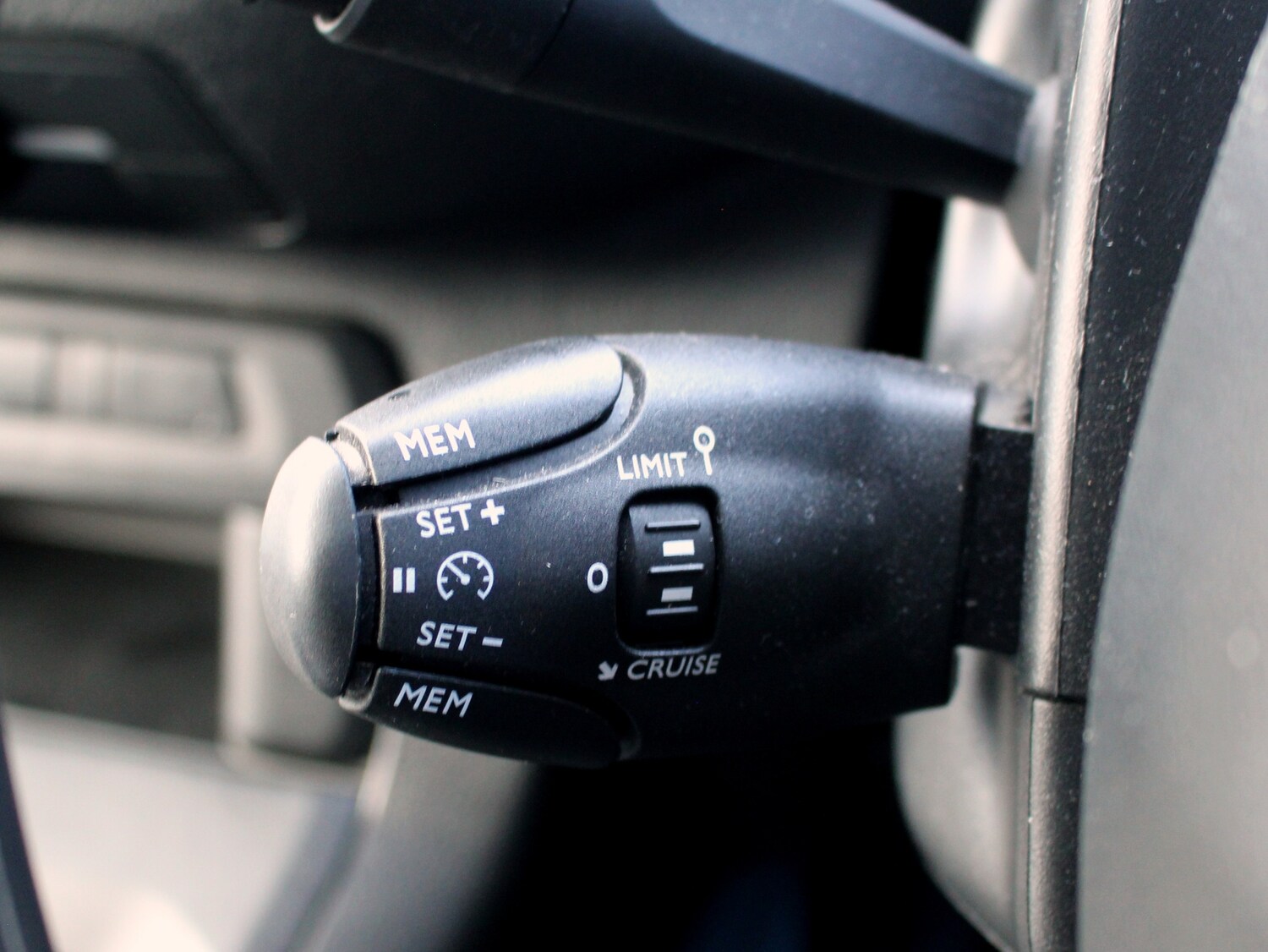 Used Peugeot Expert 2024 for sale - 76273768: Photo 46