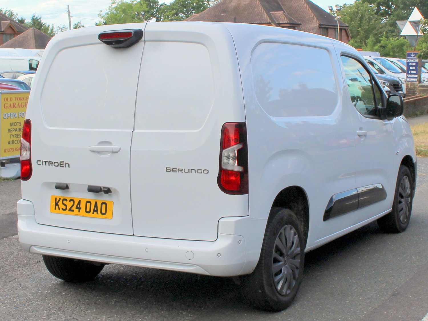 Used Citroen Berlingo 2024 for sale - 76588753: Photo 2