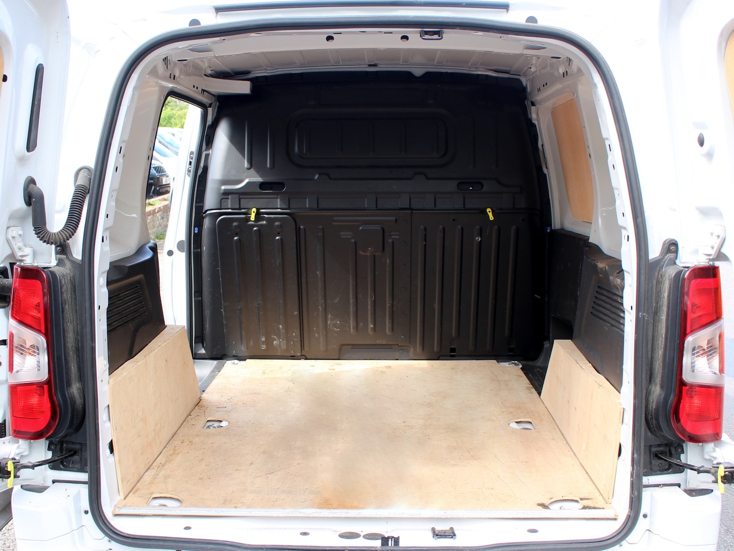 Used Citroen Berlingo 2024 for sale - 76588753: Photo 33