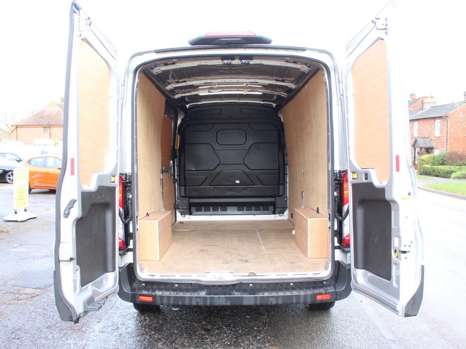 Used Ford Transit 2024 for sale - 77355189: Photo 41