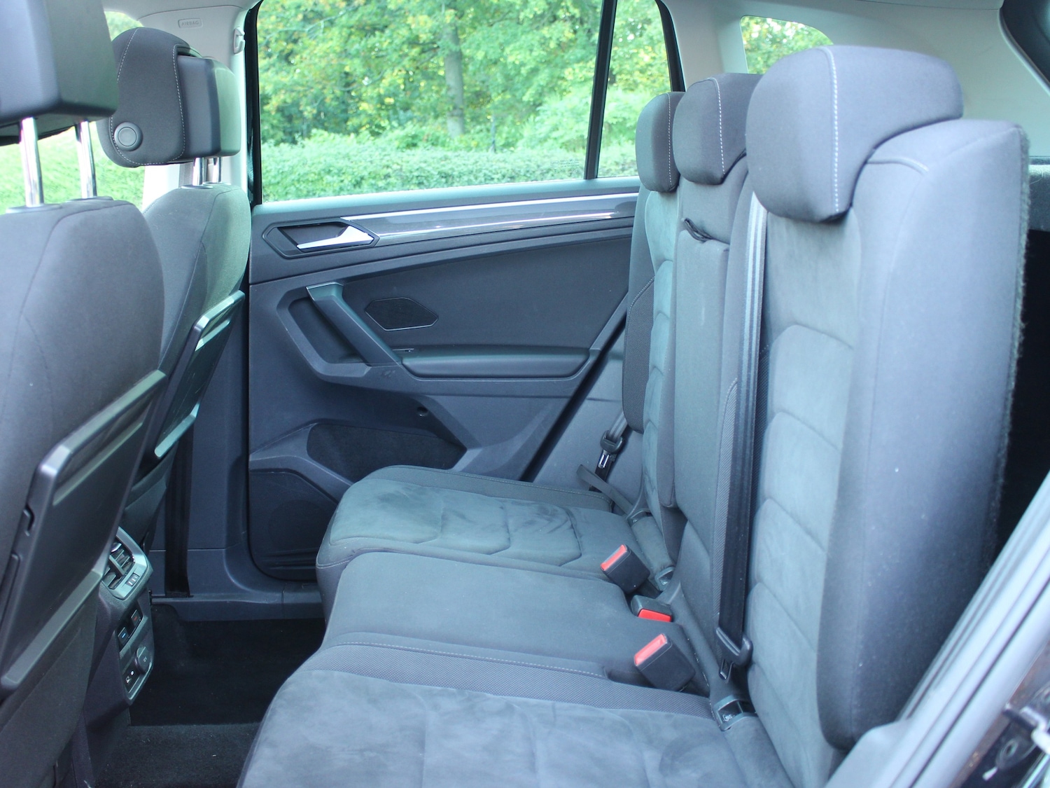 Used Volkswagen Tiguan 2019 for sale - 76292875: Photo 10