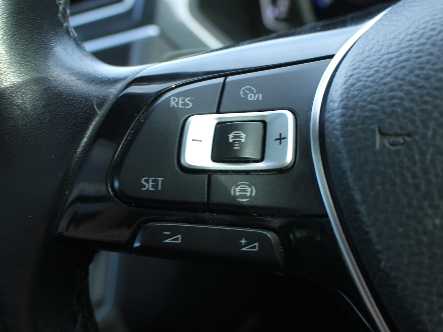 Used Volkswagen Tiguan 2019 for sale - 76292875: Photo 22