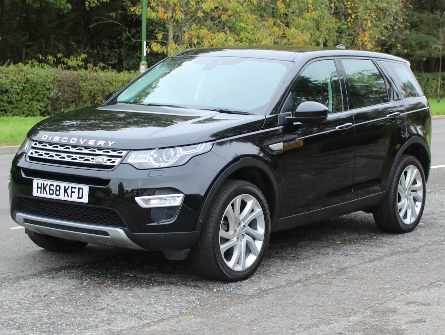 Used Land Rover Discovery Sport 2018 for sale - 76064965: Photo 1