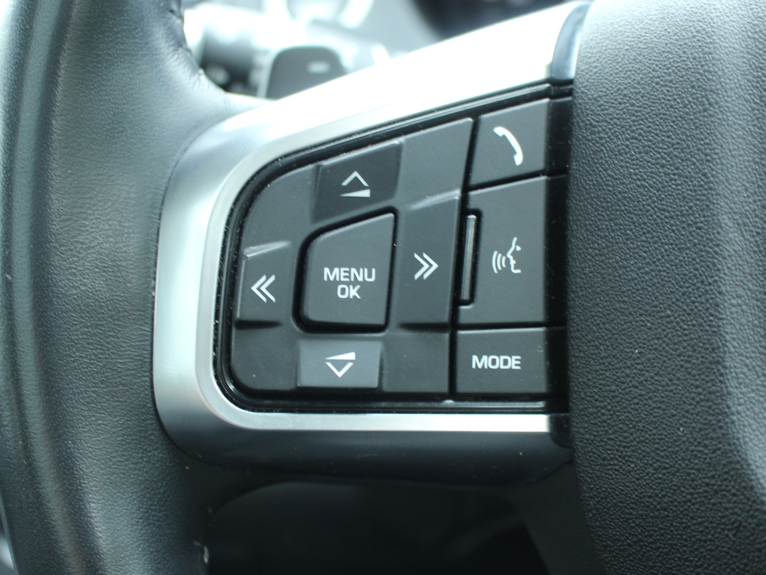 Used Land Rover Discovery Sport 2018 for sale - 76064965: Photo 22