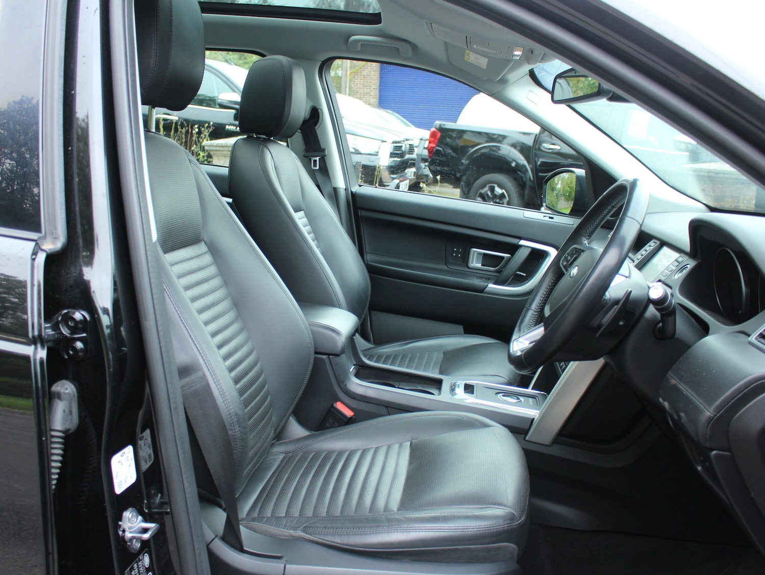 Used Land Rover Discovery Sport 2018 for sale - 76064965: Photo 24