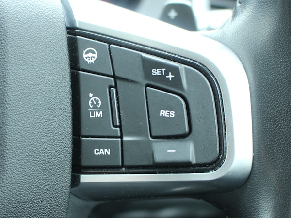 Used Land Rover Discovery Sport 2018 for sale - 76064965: Photo 26