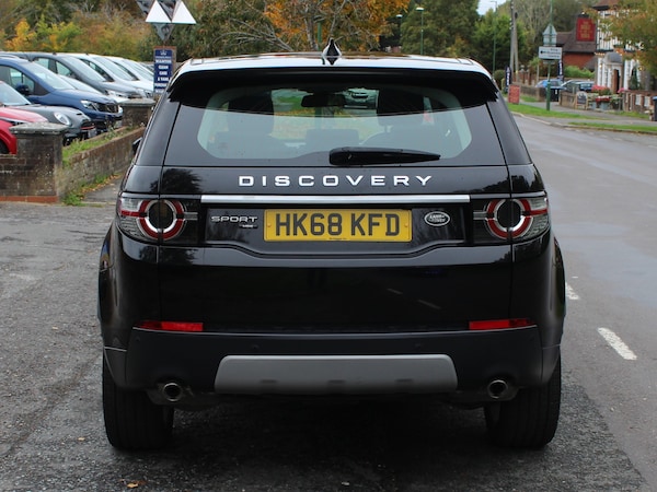 Used Land Rover Discovery Sport 2018 for sale - 76064965: Photo 4